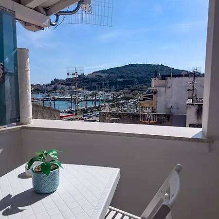 La Perla Azzurra Geata